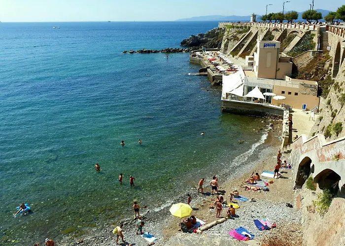 Vista Mare E Castello